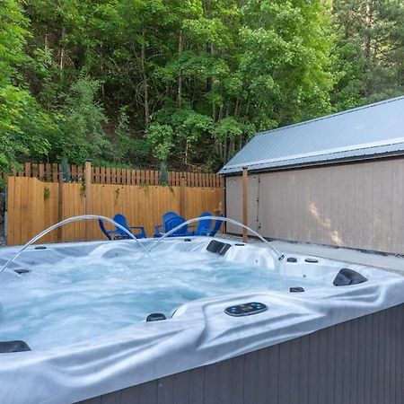 Close To Hiawatha Tr And Biking With Hot Tub Wallace Exterior foto