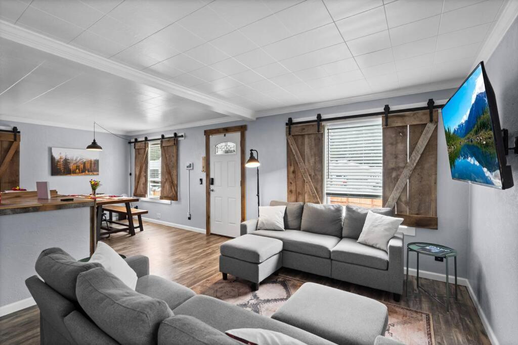 Close To Hiawatha Tr And Biking With Hot Tub Wallace Exterior foto