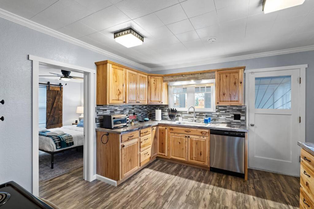 Close To Hiawatha Tr And Biking With Hot Tub Wallace Exterior foto